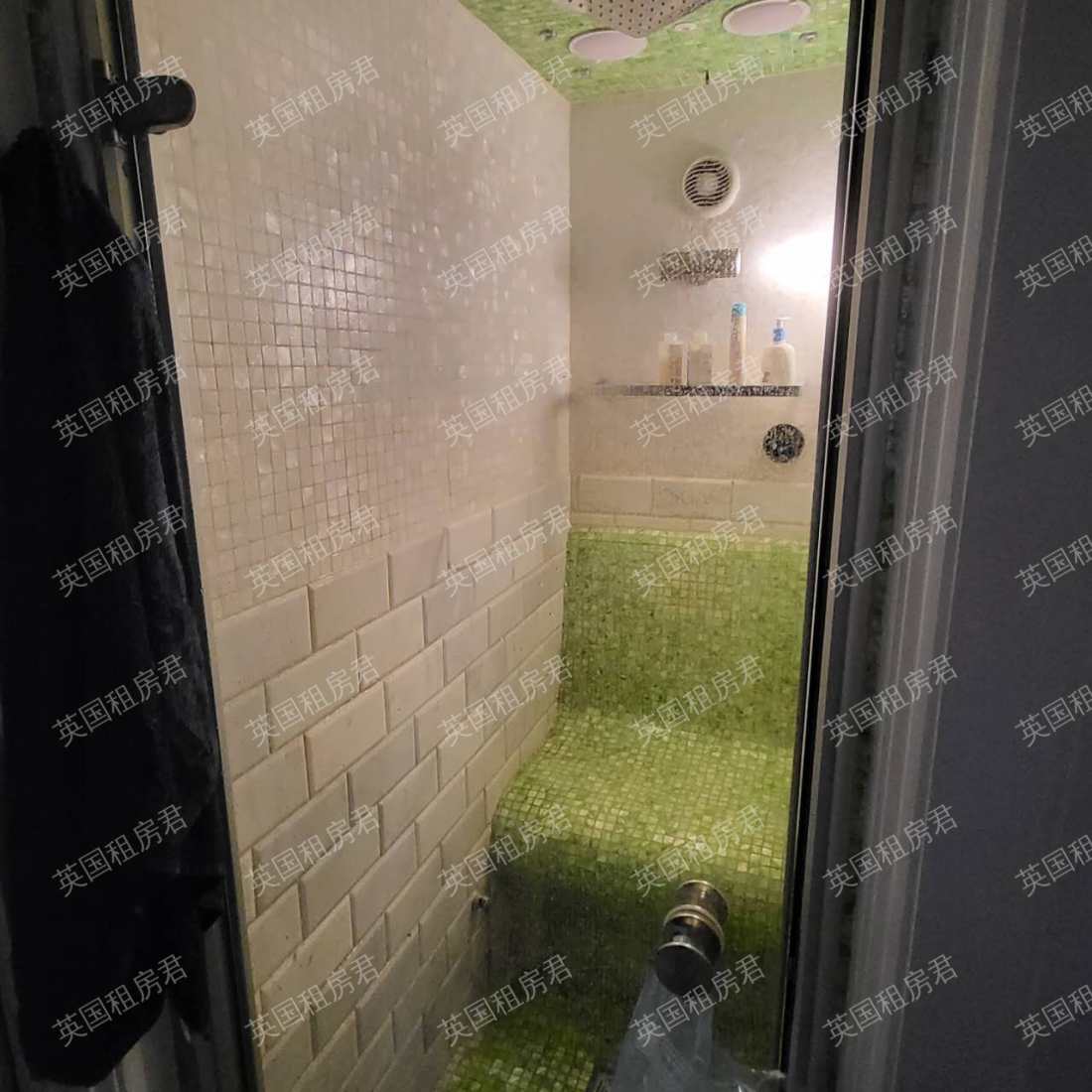 116 Carr Street公寓