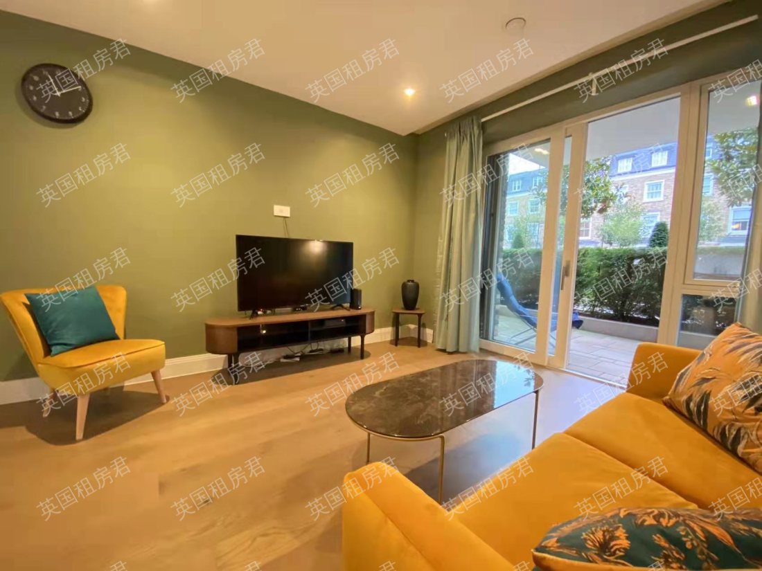 Renaissance Square Apartment公寓