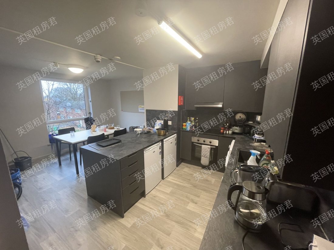 Kincardine court公寓