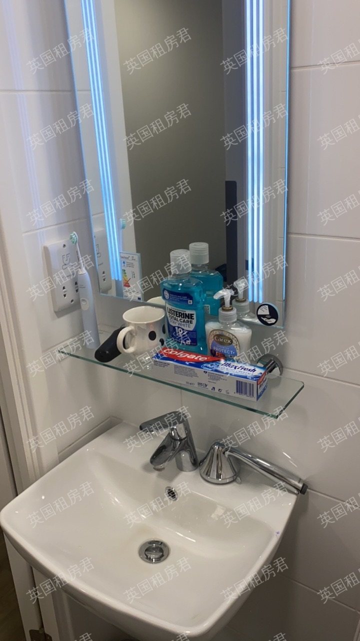  White City Residence公寓