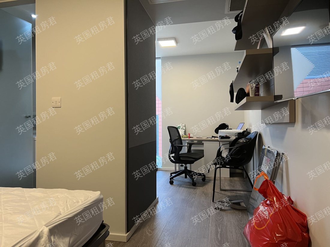 Vita First Street公寓