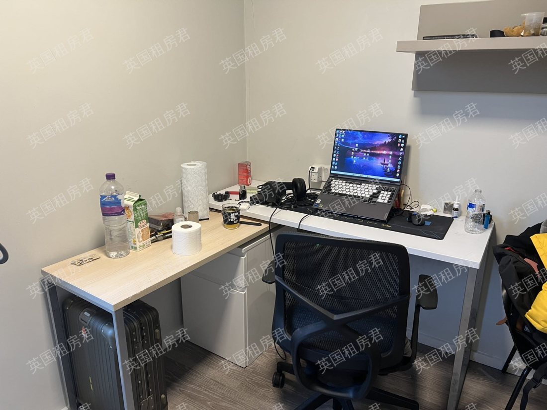 Vita First Street公寓