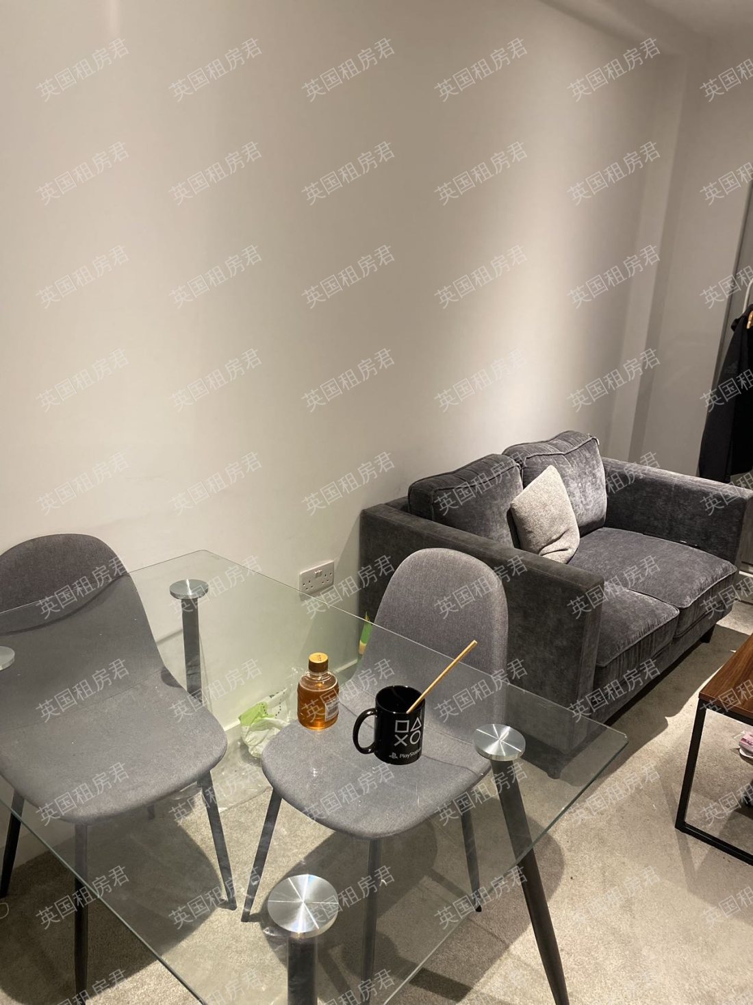 Burlington square 公寓