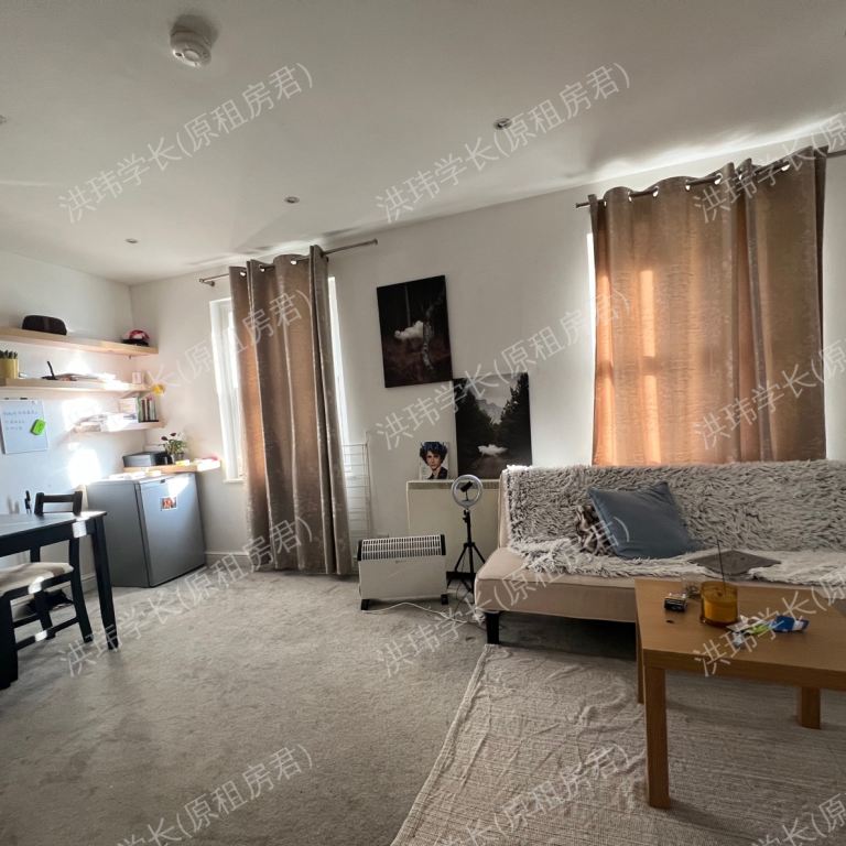 rooms picture