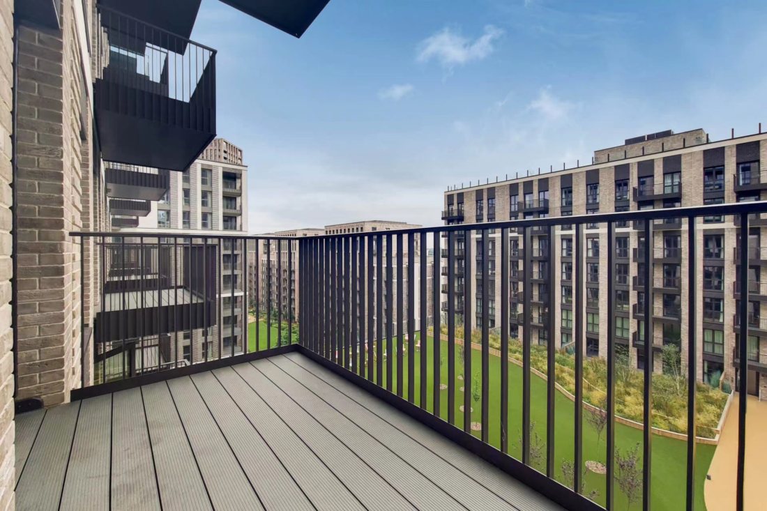 1 Atlantic Crescent, The Robinson West,公寓