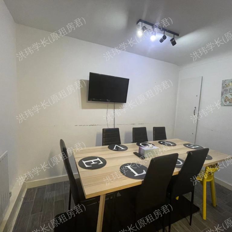 rooms picture