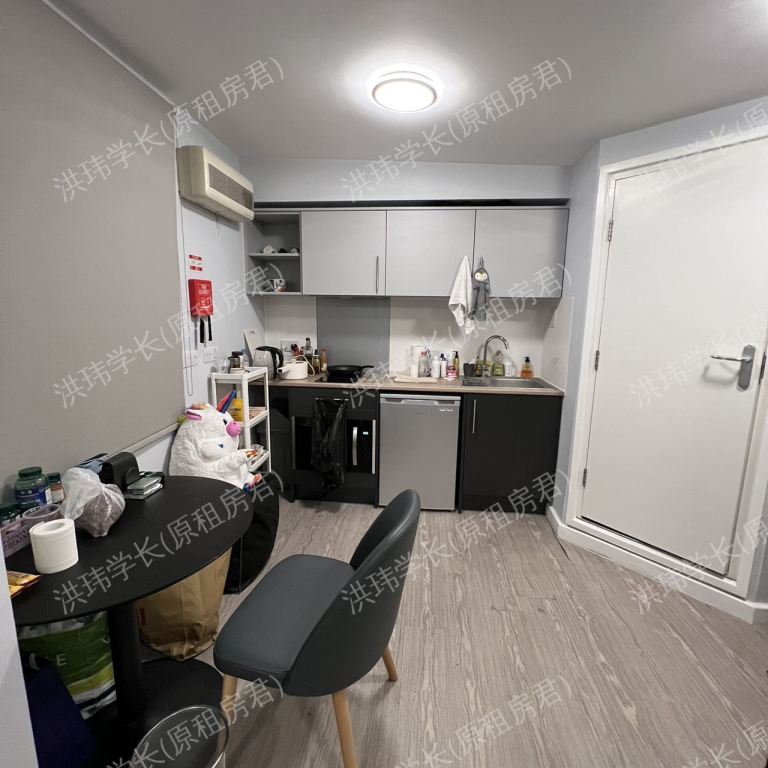 rooms picture