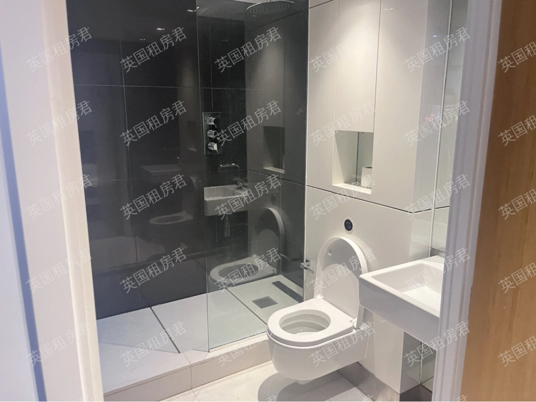 The Triton Building公寓