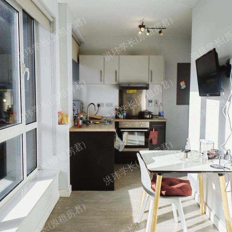 rooms picture