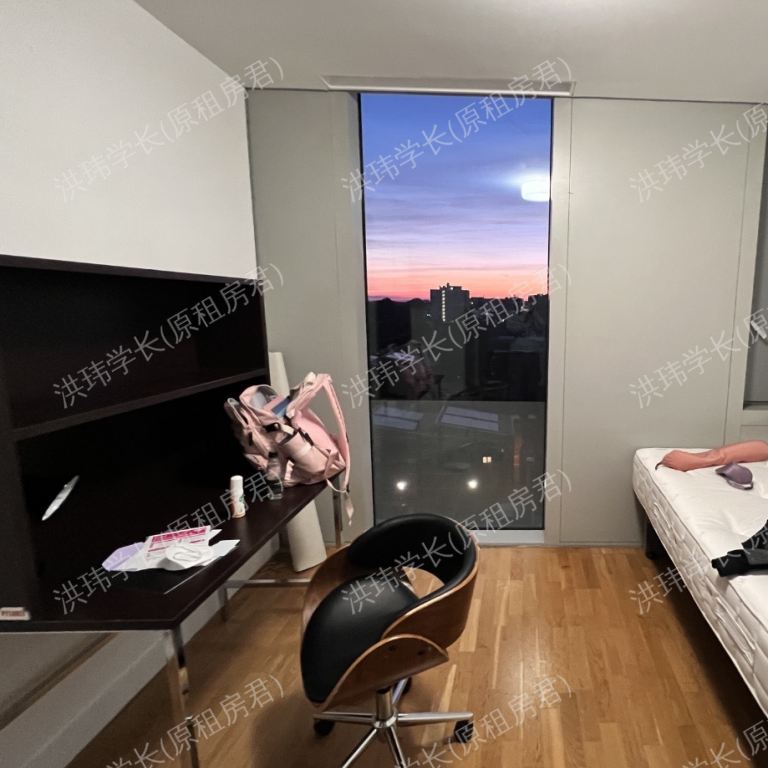 rooms picture