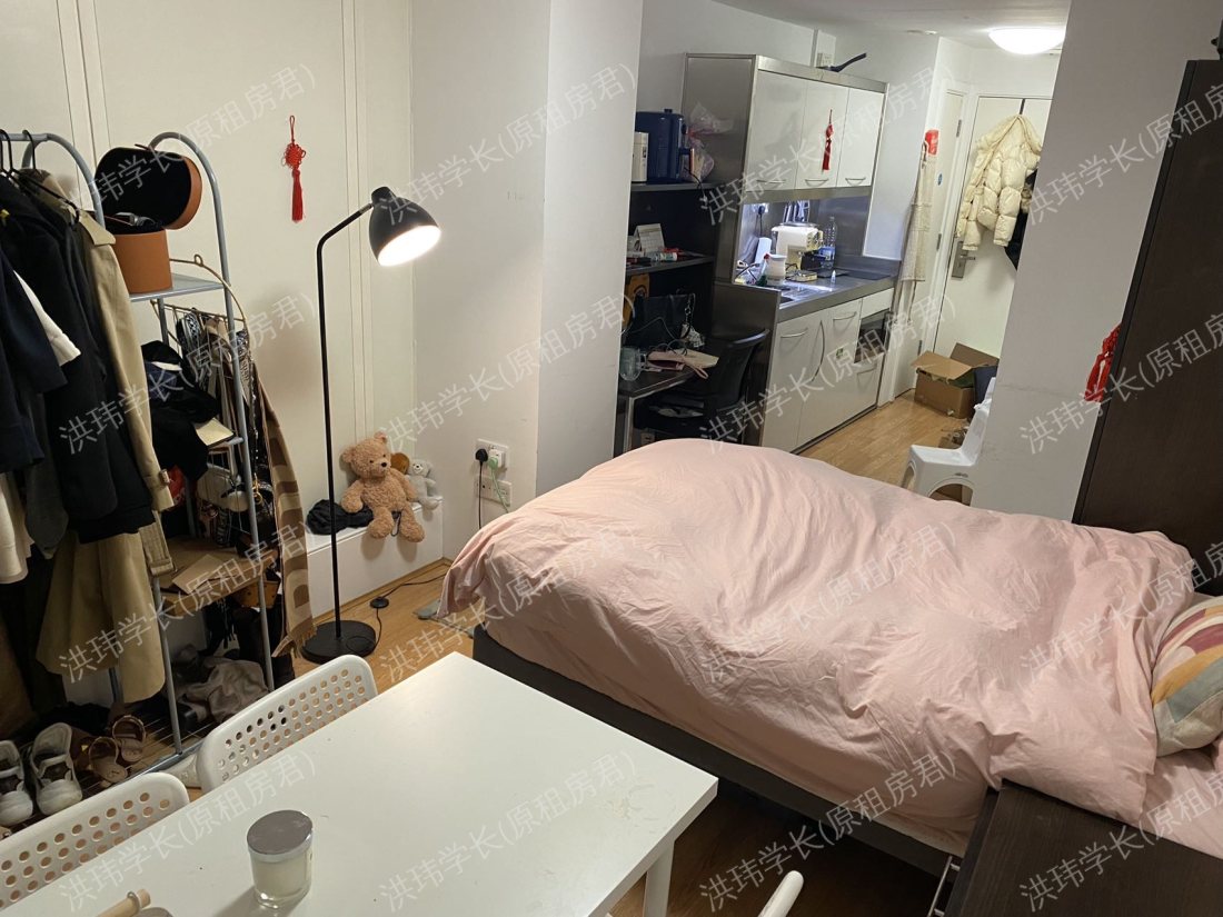 rooms picture