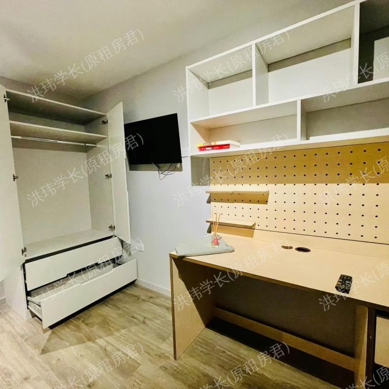 rooms picture