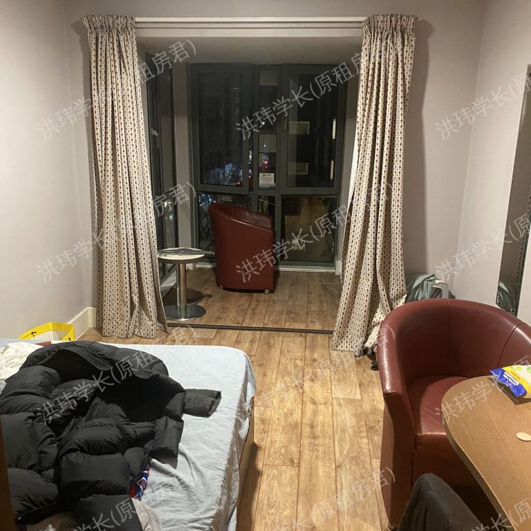 rooms picture