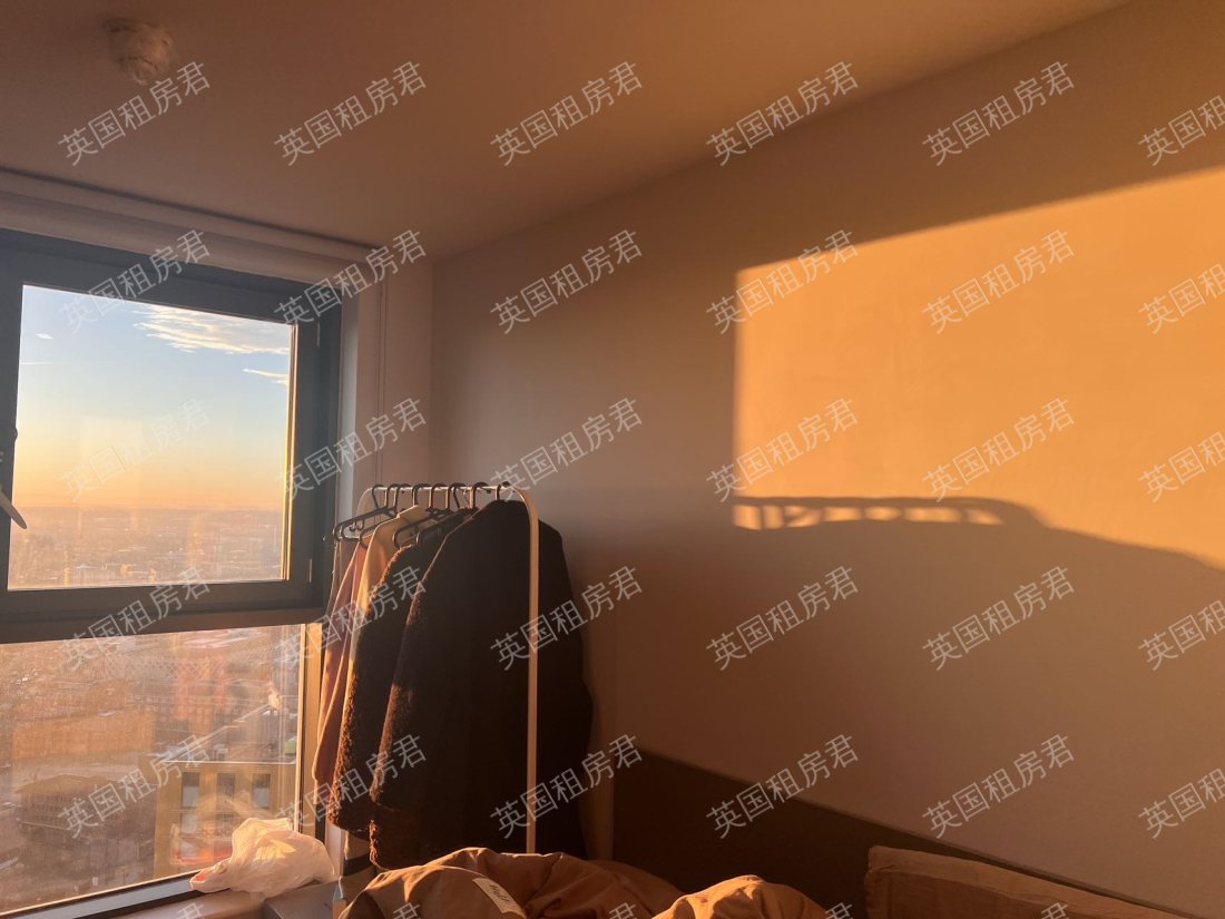 iQ Altus House 公寓