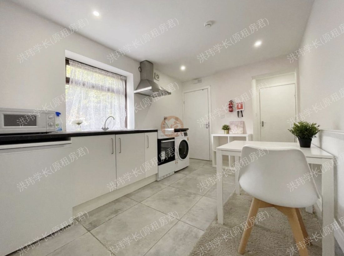 12 Brill Close公寓