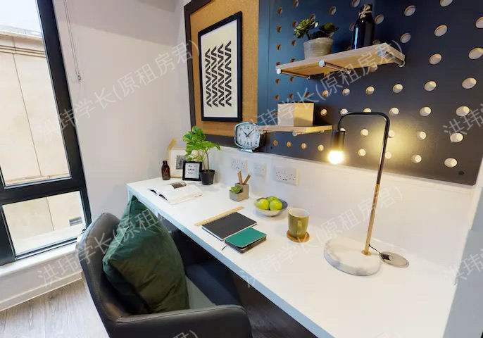 rooms picture