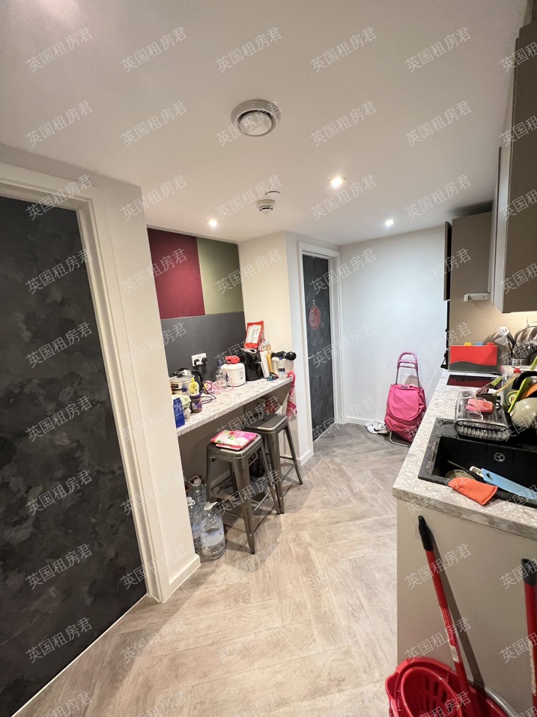 River street tower公寓