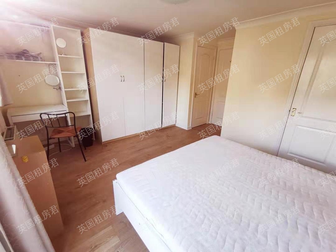 42 schooner close公寓