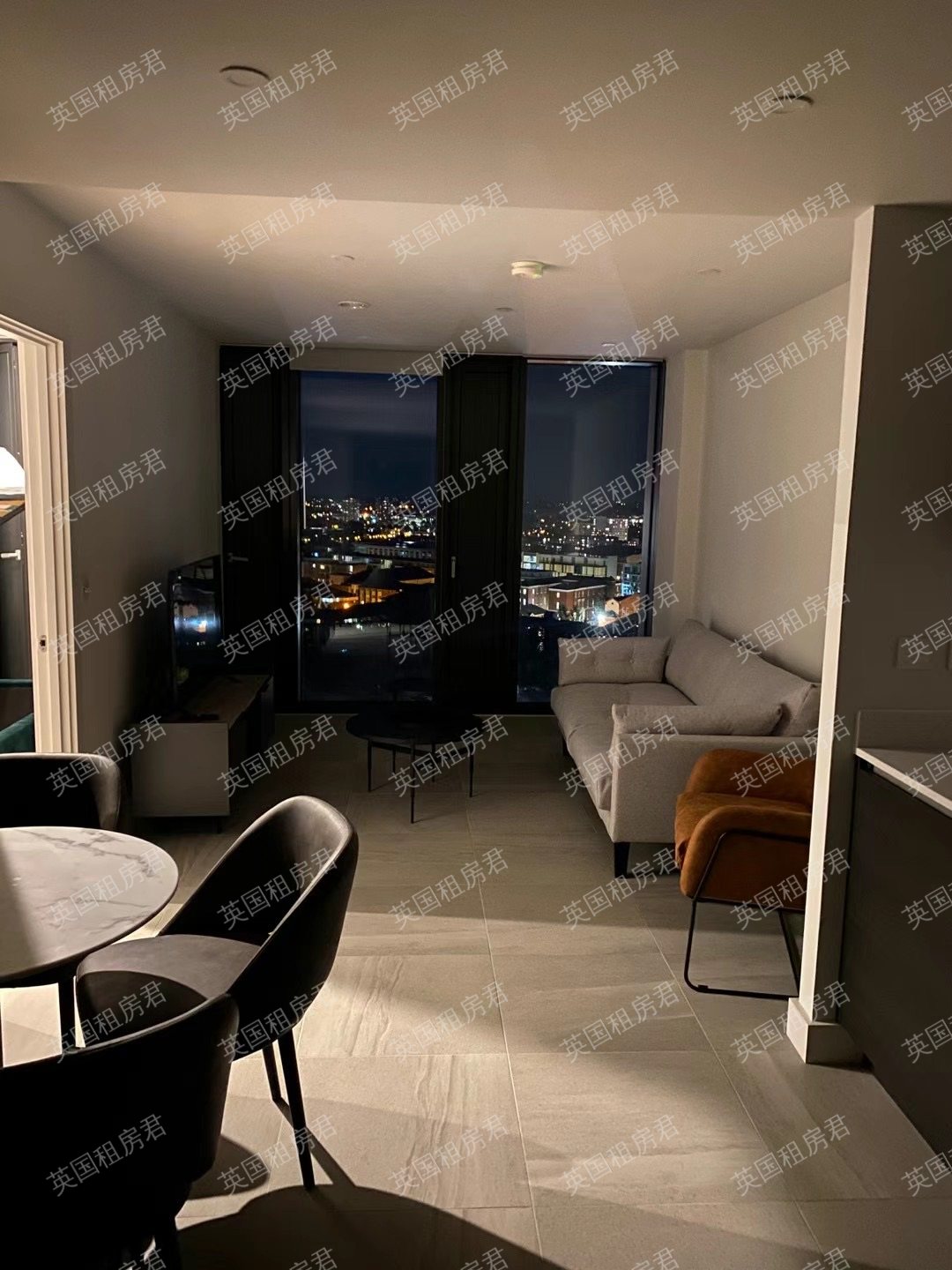 Moda The Mercian公寓