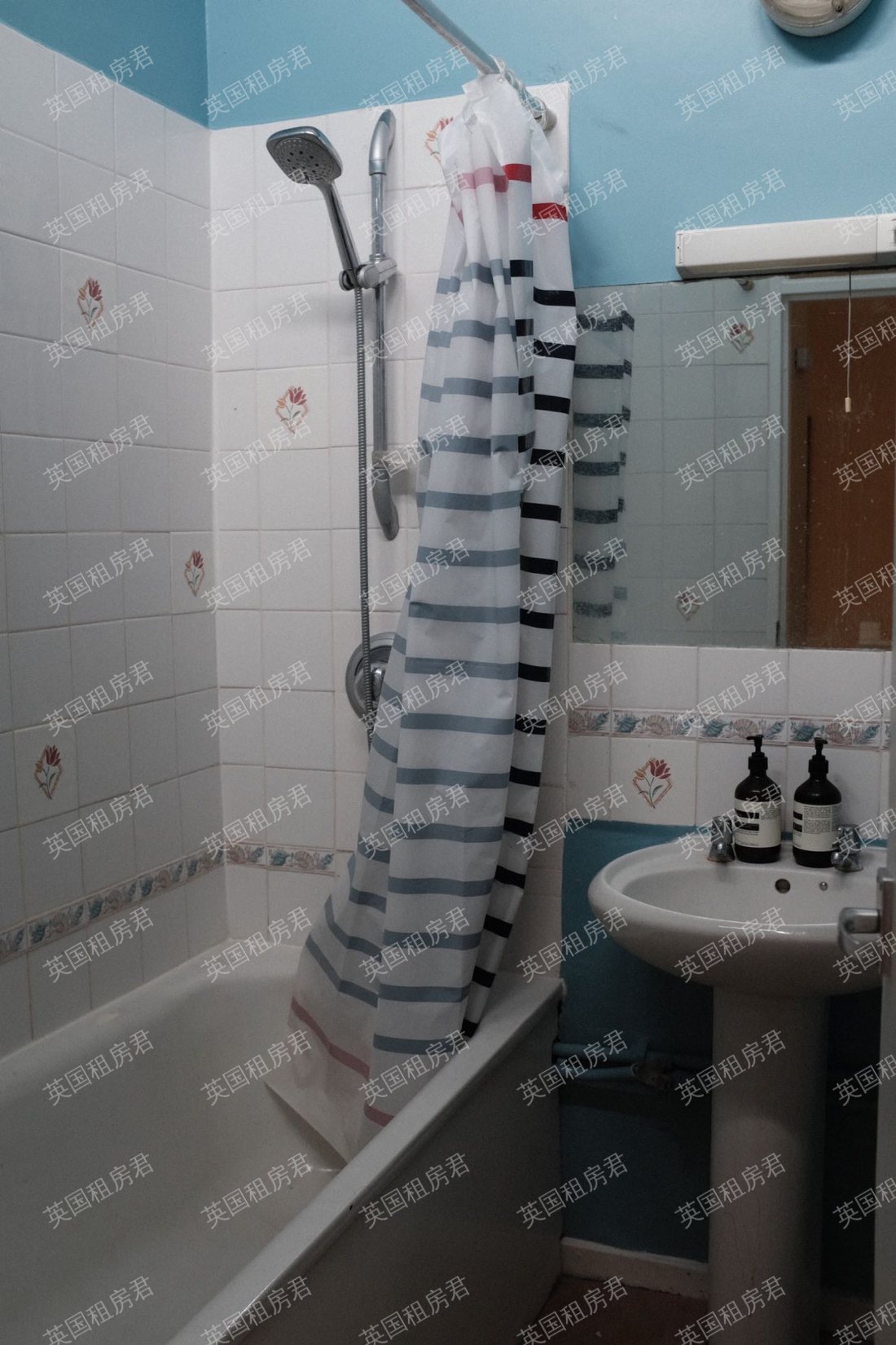 Westfield House 公寓