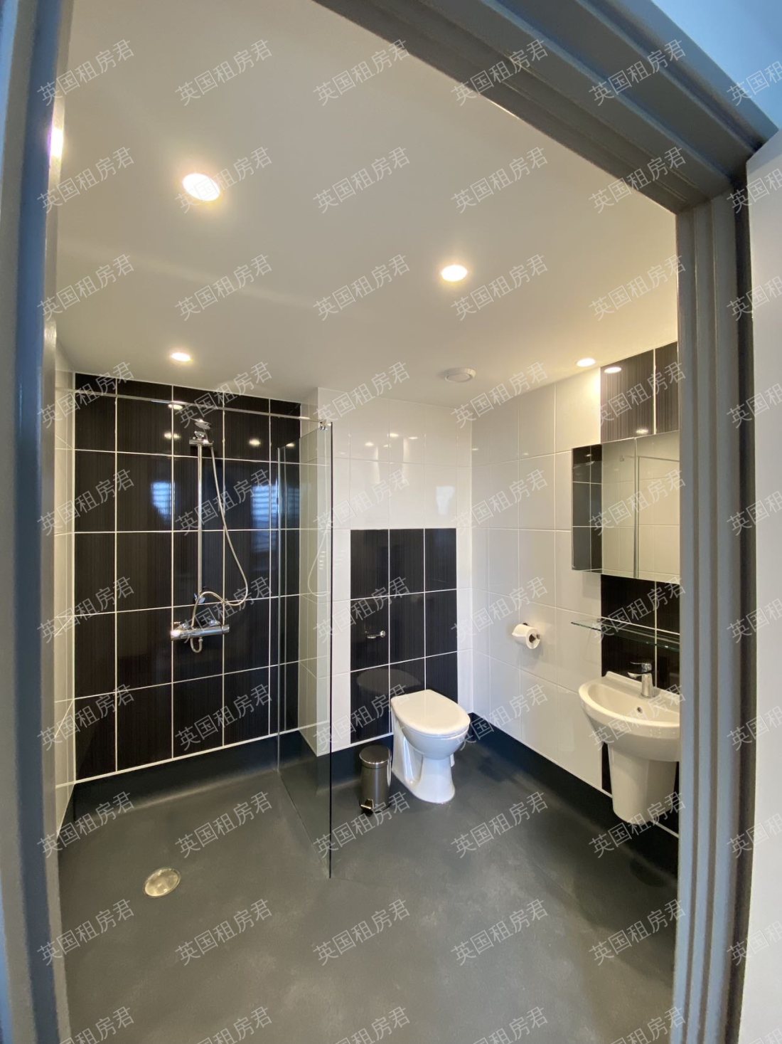 Hayloft Point (Middlesex Street)公寓