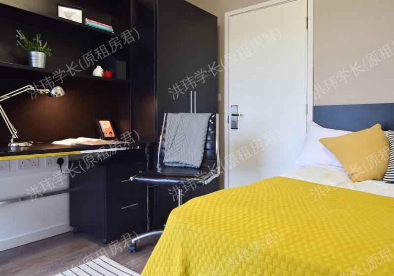 rooms picture