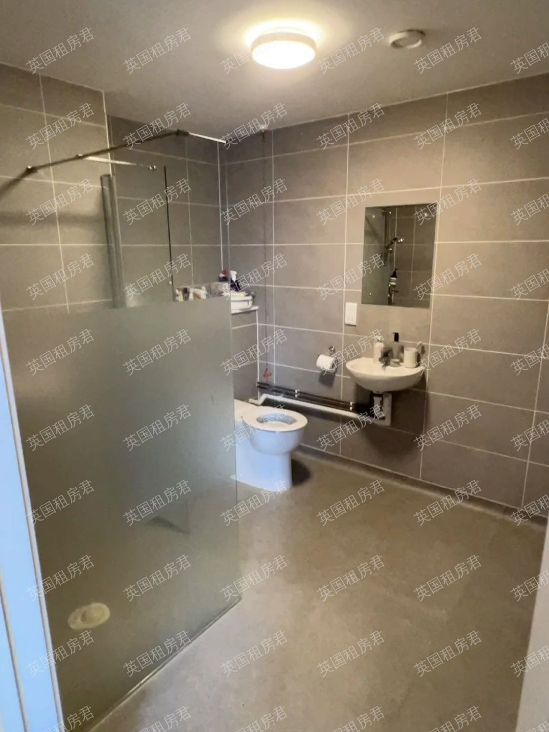 800 Bristol Road公寓