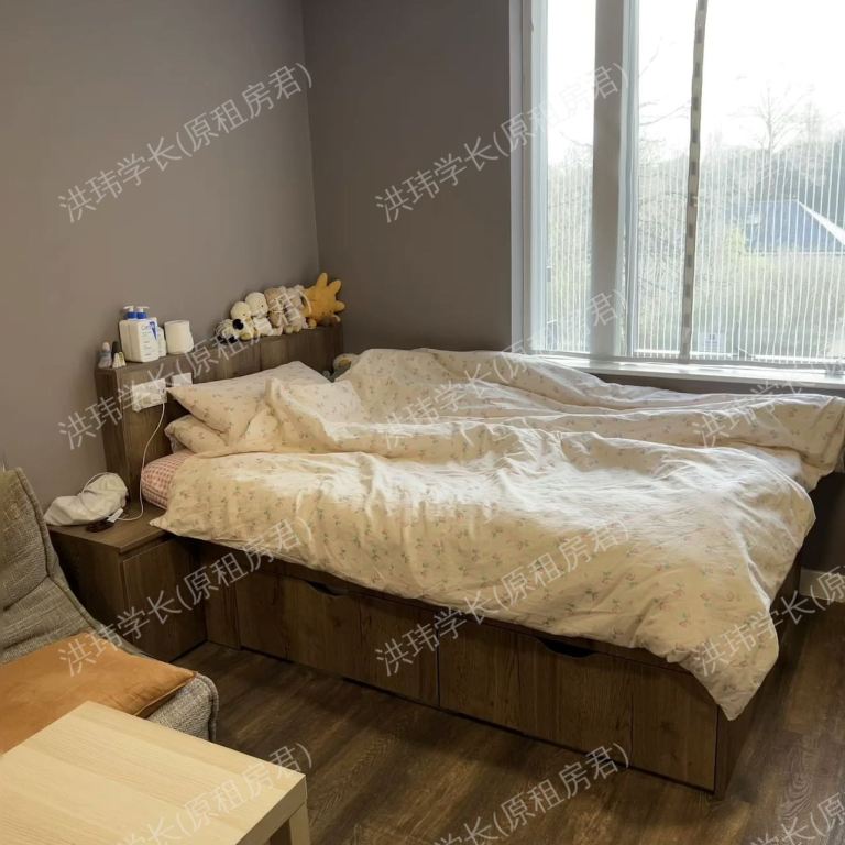 rooms picture