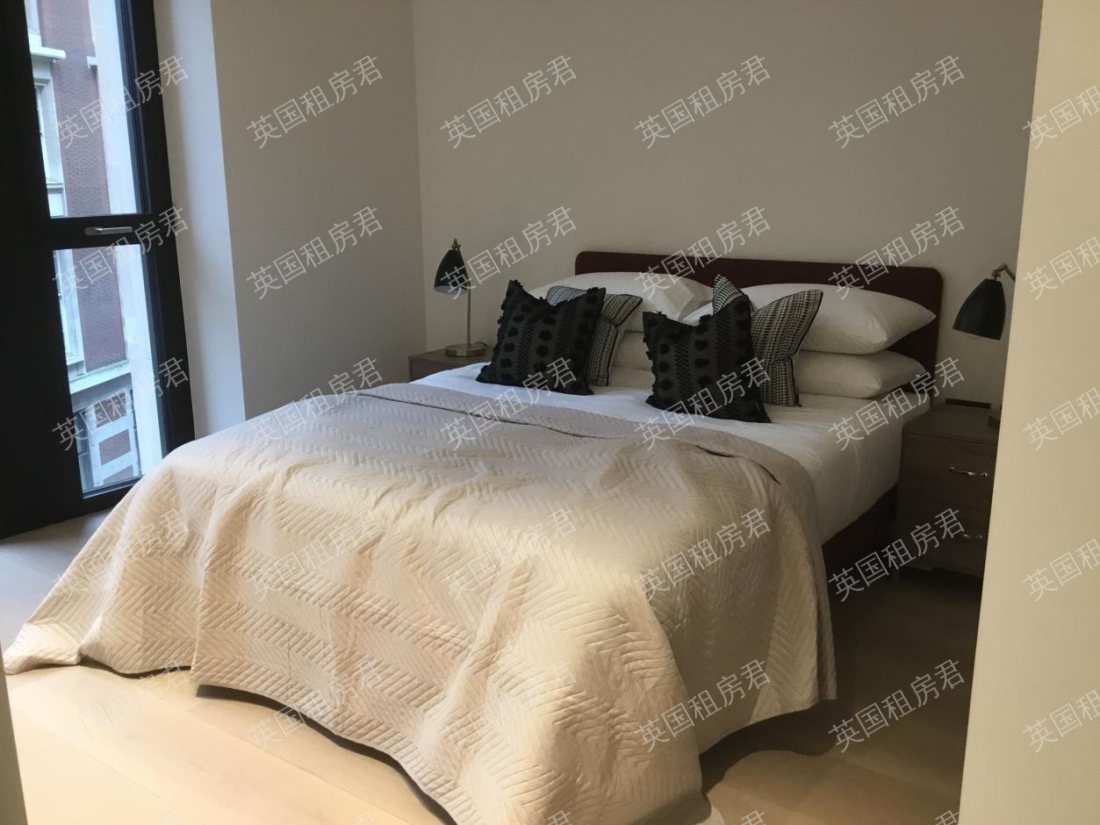 Lincoln Square公寓