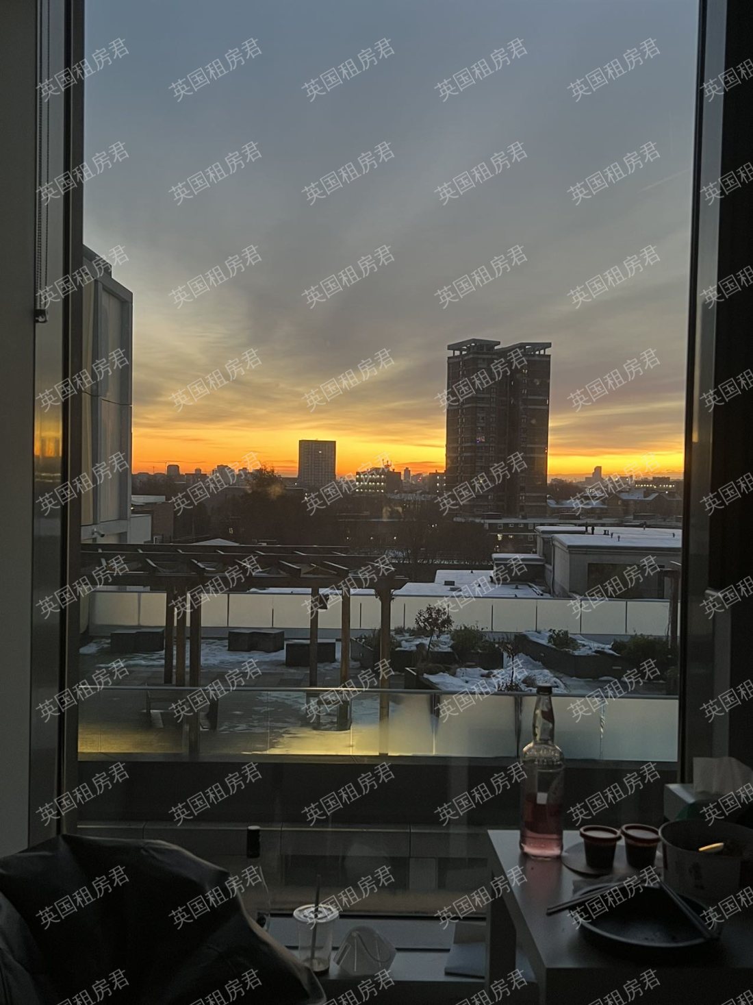 Flora building 公寓