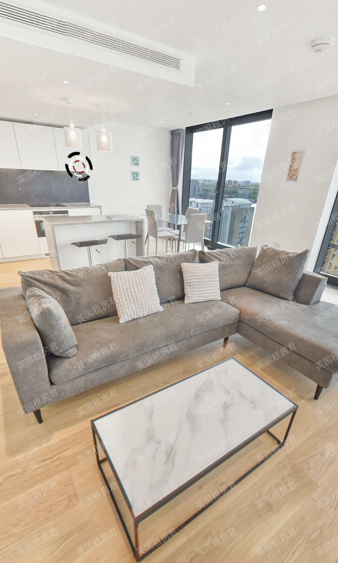 Landmark Pinnacle公寓