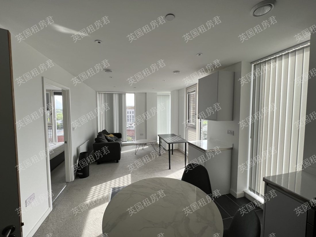 Burlington Square公寓