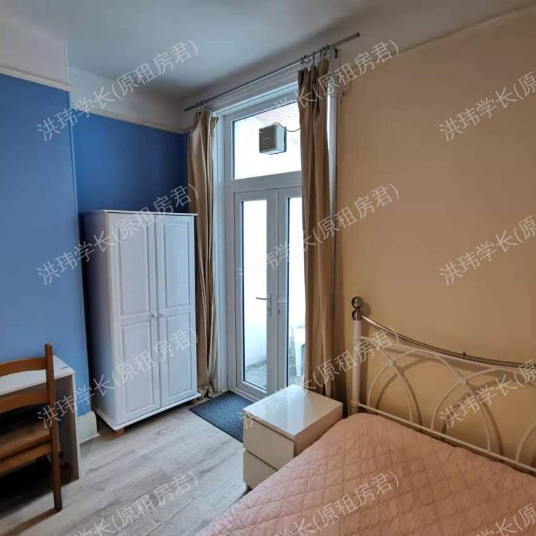 rooms picture