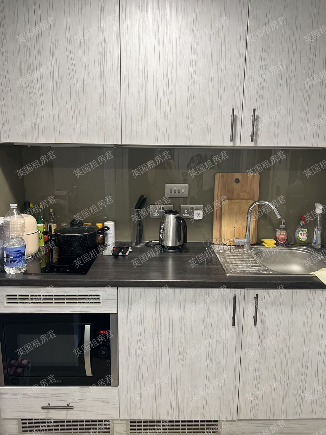 Flora Building公寓