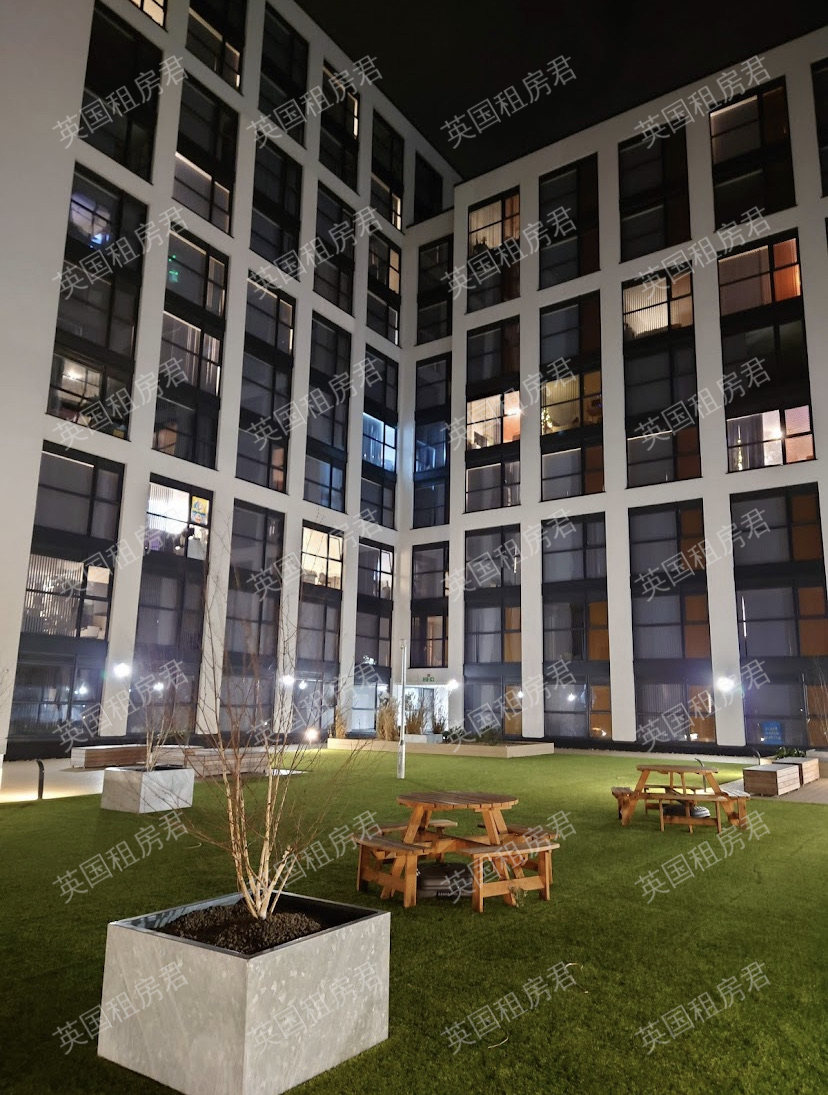 Merlin Wharf公寓