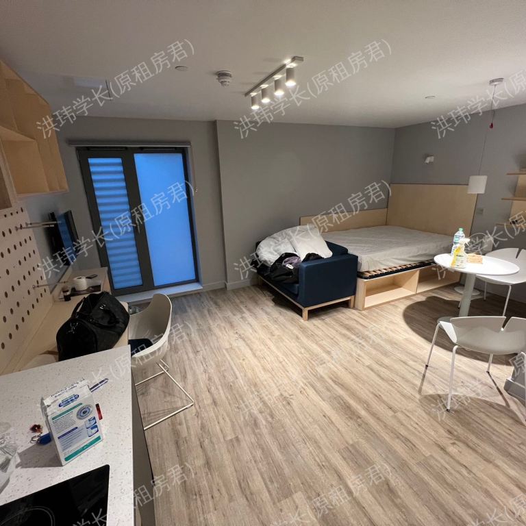 rooms picture