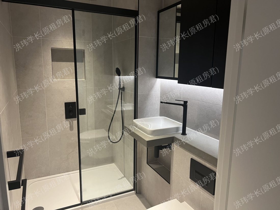 Exchange Gardens公寓