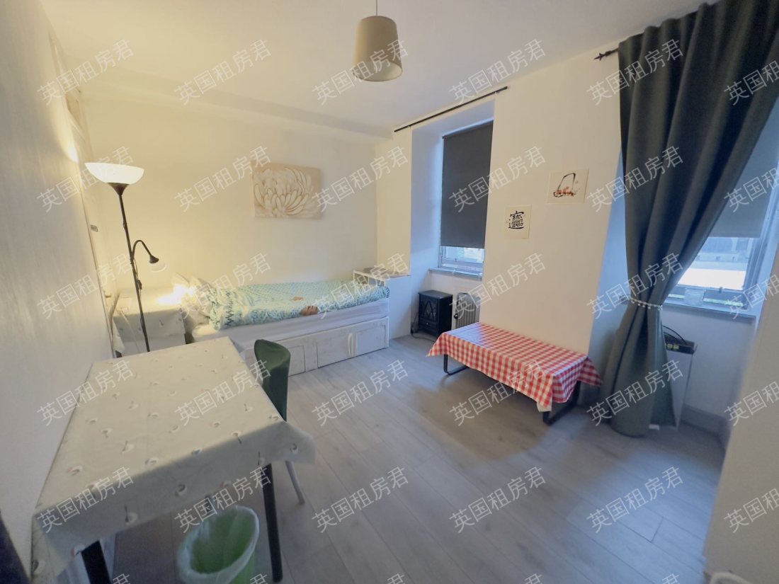 1 W Nicolson St公寓