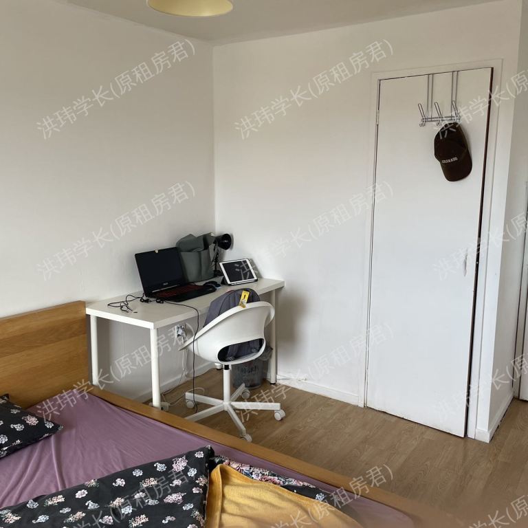 rooms picture