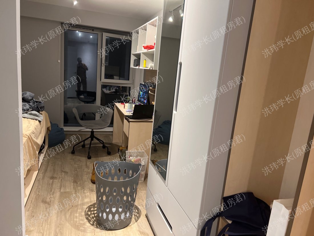 rooms picture