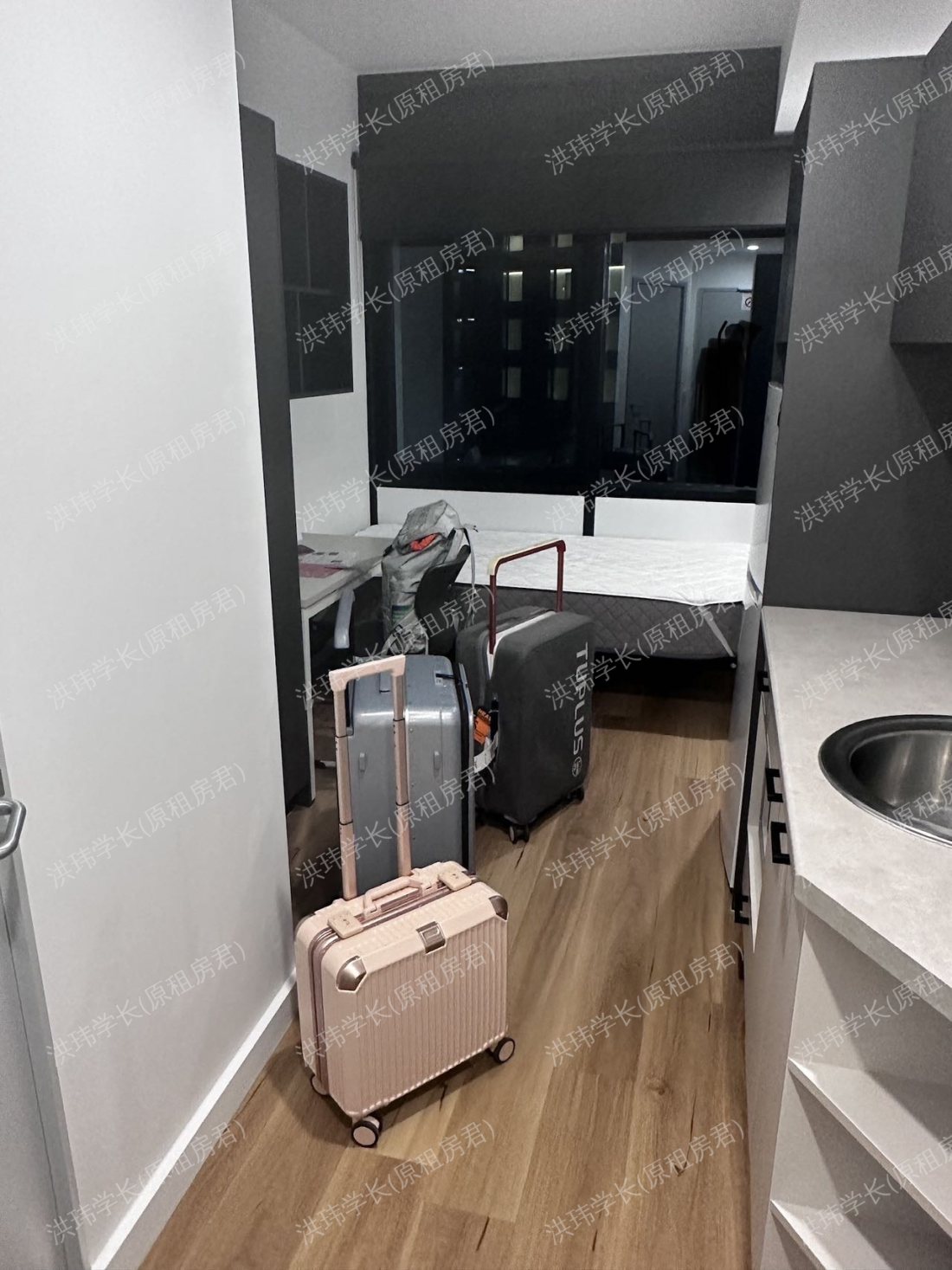 rooms picture