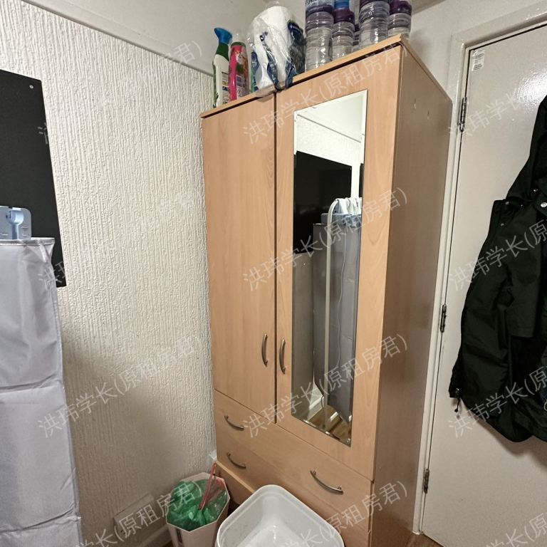 rooms picture