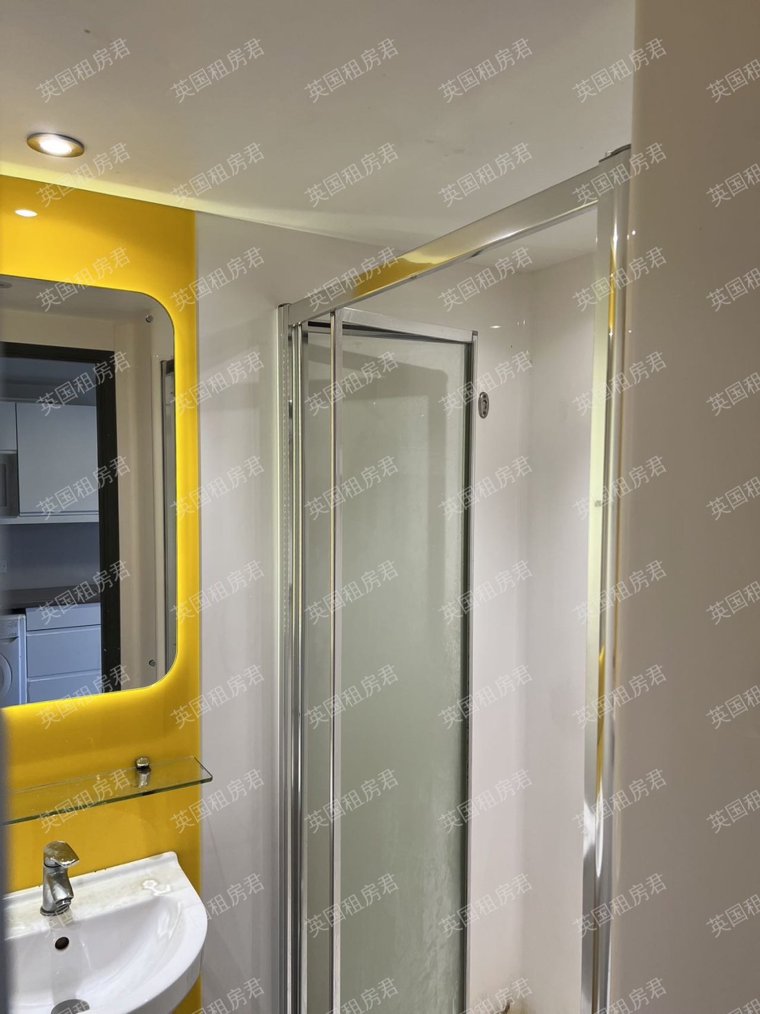 Brass Founders 公寓