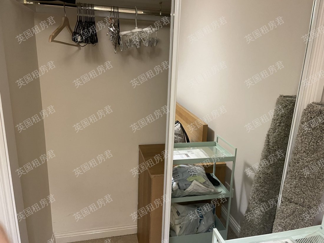 220 Wallace St公寓