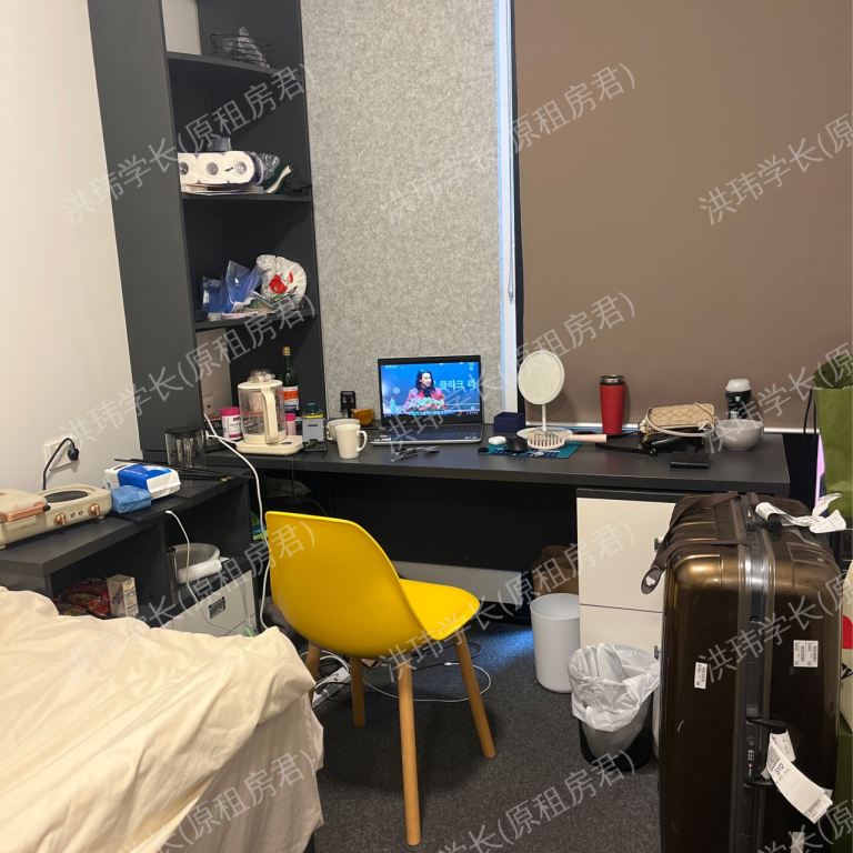 rooms picture
