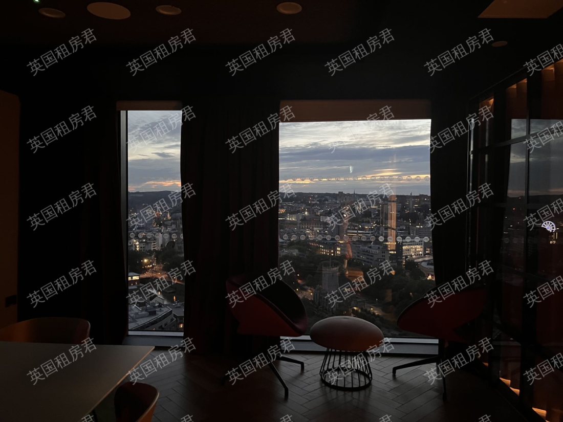 Castle park view公寓