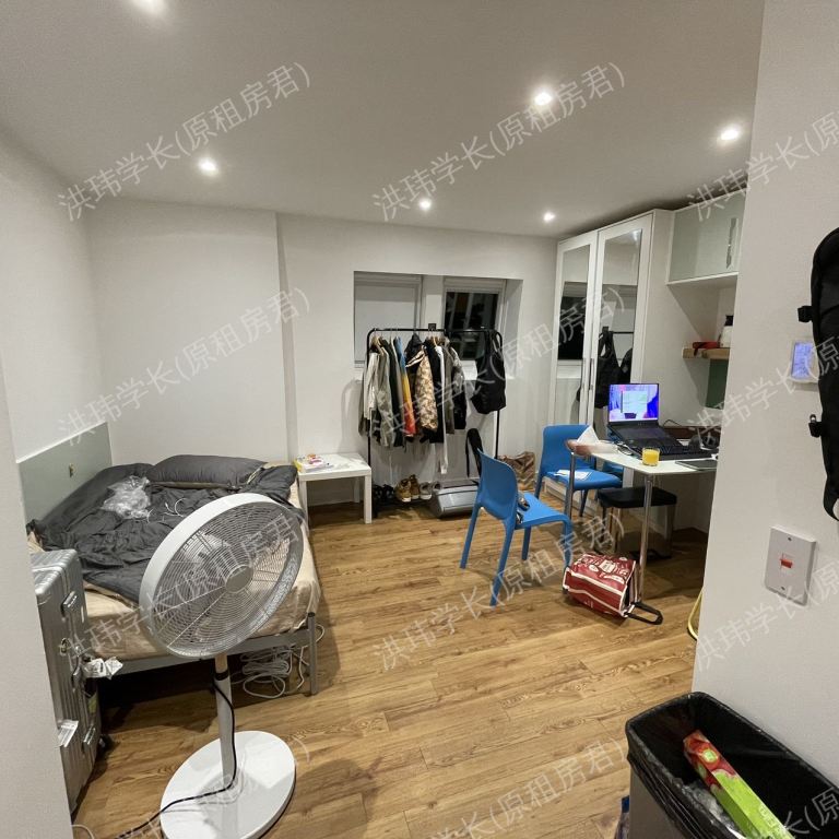 rooms picture