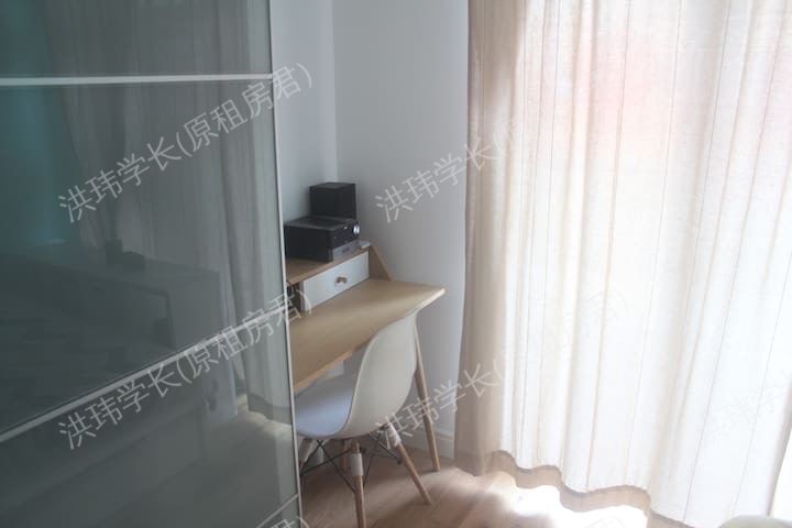 rooms picture