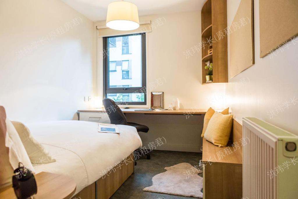 rooms picture