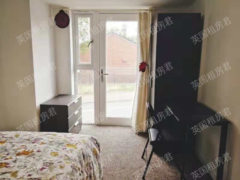 Moss Lane West公寓